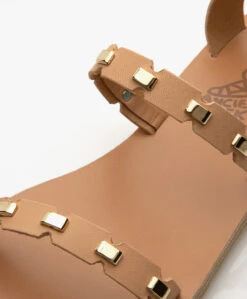 Ancient Greek Sandals Coco Leren Stud Sandalen - Natural -Mode Kleding 03769f3b 45fe 4ac6 ae41 f1d1445dea43 280