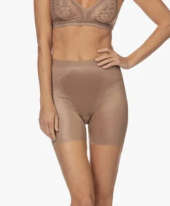 Spanx® Thinstincts 2.0 Girlshort - Cafe Au Lait 19 Spanx® Thinstincts 2.0 Girlshort - Cafe Au Lait -Mode Kleding 055c1d9f c733 4e26 9848 251e2a4b1d08 55