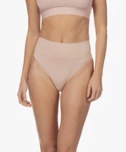 Wolford Light Shaping Naadloze High-Rise String - Clay 23 Wolford Light Shaping Naadloze High-Rise String - Clay -Mode Kleding 06134bd5 6174 451c 9c81 e7859f4b74f3 31