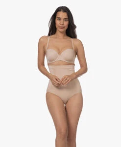 Spanx® Oncore High-Wasted Slip - Soft Nude 20 Spanx® Oncore High-Wasted Slip - Soft Nude -Mode Kleding 08c7040b a127 4d6a 99d6 85a41ec022c0 138