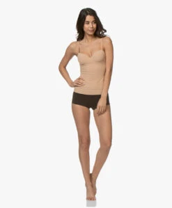 Hanro Allure Bh Camisole - Nude 25 Hanro Allure Bh Camisole - Nude -Mode Kleding 190404 Hanro Schalen BH Top Allure Nude 73