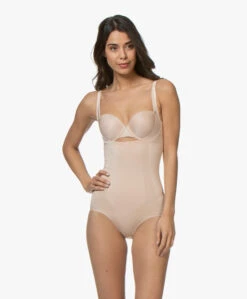 Spanx® Oncore Open-Bust Bodysuit - Soft Nude 9 Spanx® Oncore Open-Bust Bodysuit - Soft Nude -Mode Kleding 190404 SPANX OnCore Open Bust Bodysuit Soft Nude 08