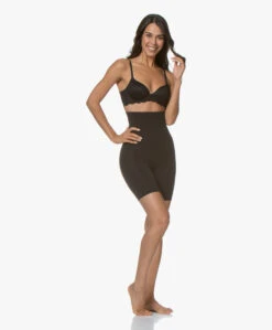 Spanx® Power Series Higher Power Short- Zwart 21 Spanx® Power Series Higher Power Short- Zwart -Mode Kleding 190814 8f312ba4 9f65 4dd2 949b 932a38e5b5e1