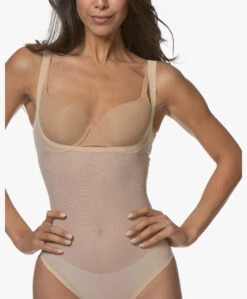 Wolford Tulle Forming String Body - Nude 12 Wolford Tulle Forming String Body - Nude -Mode Kleding 190814 f7300512 c124 41dc bc6d 320240efc808