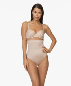 Spanx® Suit Your Fancy High-Waisted Thong - Champagne Beige -Mode Kleding 191024 SPANX Suit Your Fancy High Waisted Thong Champagne Beige 78