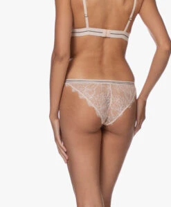 Love Stories Wild Rose Lace Slip - Sand -Mode Kleding 1f435feb 54e8 484a 9ba2 168328e59b57