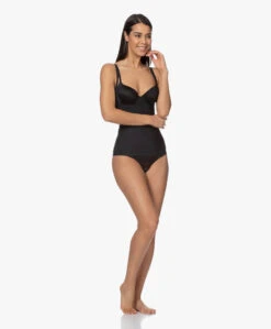 Spanx® Suit Your Fancy Open-Bust Cami - Zwart 17 Spanx® Suit Your Fancy Open-Bust Cami - Zwart -Mode Kleding 200303 a8ab778a 79e9 4907 b45d 48b2d00e3c29