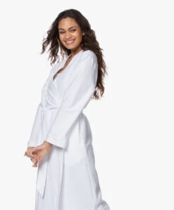 Hanro Robe Selection Wafel Katoenen Badjas - Wit 20 Hanro Robe Selection Wafel Katoenen Badjas - Wit -Mode Kleding 200319 b9f89a8c d19a 42d6 b42d 886b5e0a6c12