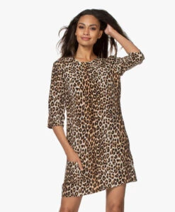 Equipment Aubrey Zijden Mini Jurk Met Luipaardprint - Beige 20 Equipment Aubrey Zijden Mini Jurk Met Luipaardprint - Beige -Mode Kleding 200707 15fbdc36 6e23 4822 8157 265363b83fa1