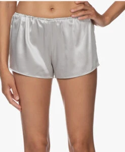 By Dariia Day Mulberry Zijden Short - Zilvergrijs 19 By Dariia Day Mulberry Zijden Short - Zilvergrijs -Mode Kleding 200707 2638a906 faec 4068 a031 0da677e25003