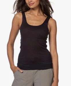 Hanro Cotton Seamless Tanktop - Zwart 19 Hanro Cotton Seamless Tanktop - Zwart -Mode Kleding 200707 5aa6f48d e417 4e9c ad77 d4d5237d6893