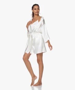 By Dariia Day Mulberry Zijden Camisole - Powder White -Mode Kleding 200707 b64f5514 214d 4597 a280 3fad0722e116