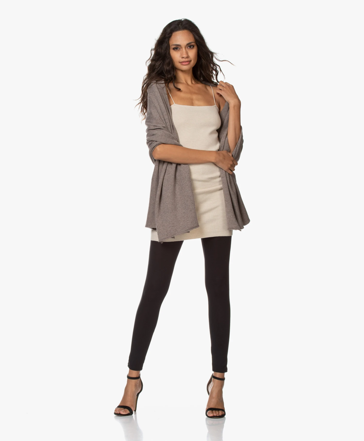 Extreme Cashmere N°149 Kate Mulitfunctionele Jurk - Latte 6 Extreme Cashmere N°149 Kate Mulitfunctionele Jurk - Latte - Afbeelding 6