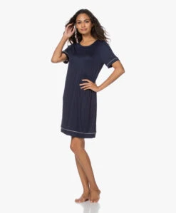 Hanro Natural Comfort Tencel Nachthemd - Deep Navy -Mode Kleding 201105 64575e16 cd19 4c4f a066 e64e2556568f