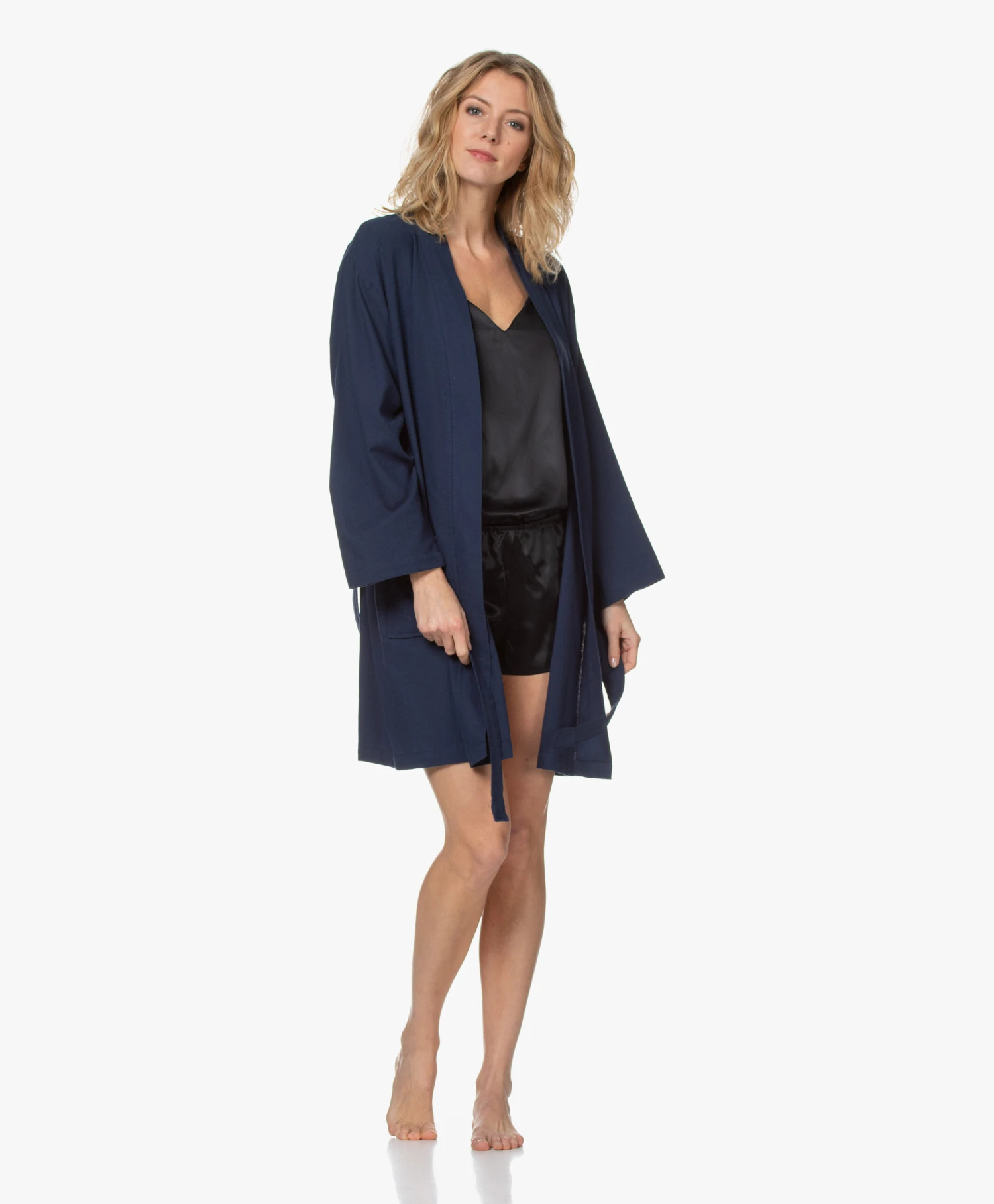 By Dariia Day Mulberry Zijden Short - Midnight Black 11 By Dariia Day Mulberry Zijden Short - Midnight Black - Afbeelding 11