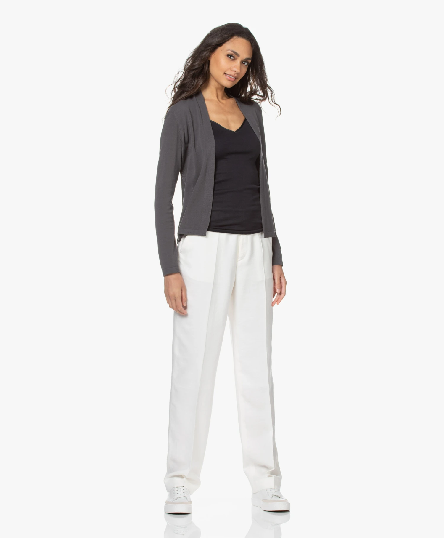 Hanro Cotton Seamless V-Hals Spaghetti Top - Zwart 9 Hanro Cotton Seamless V-Hals Spaghetti Top - Zwart - Afbeelding 9