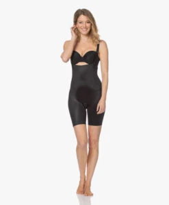 Spanx® Thinstincts 2.0 Open-Bust Mid-Thigh Body - Zwart -Mode Kleding 210325 1a09c660 d378 47ce 8da0 93515917096e