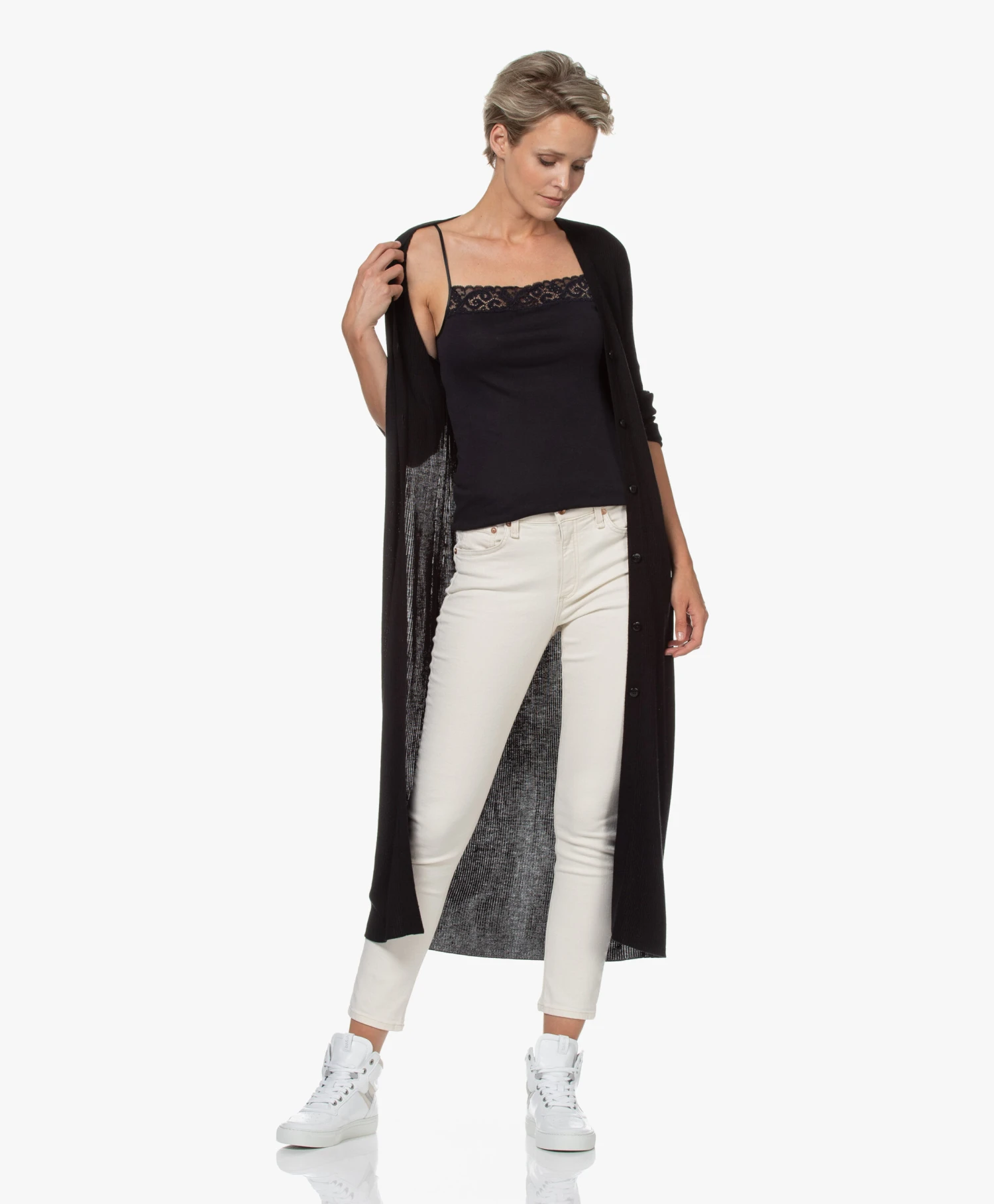 Hanro Moments Spaghetti Top - Zwart 10 Hanro Moments Spaghetti Top - Zwart - Afbeelding 10