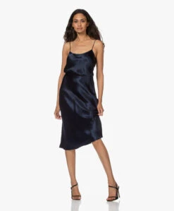 Vince Crush Satijnen Midi Rok - Coast Blue -Mode Kleding 210722 ea458099 9a18 4178 91a0 653747ae6ab4