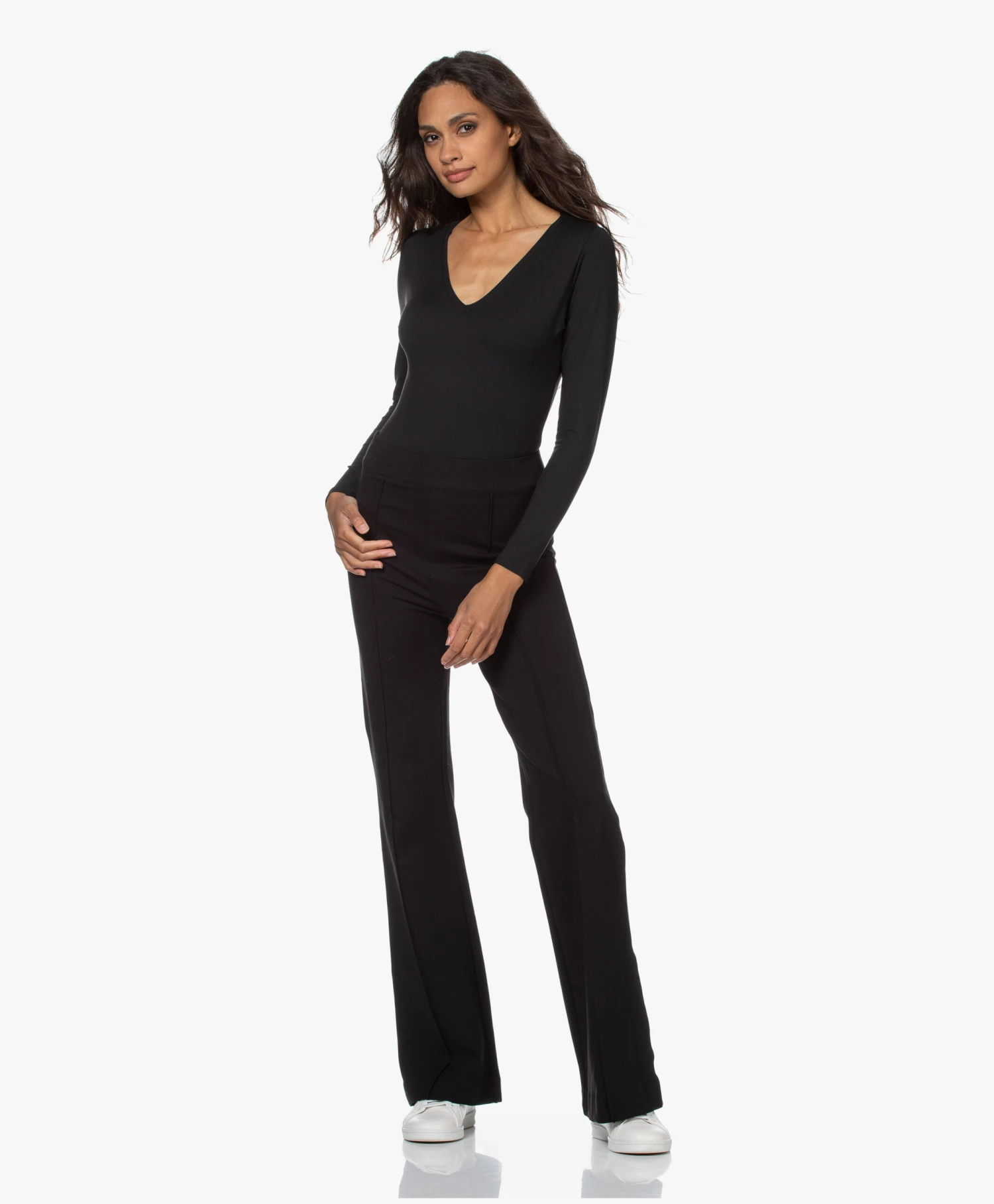 Spanx® Suit Yourself Longsleeve V-Hals Bodysuit- Zwart 6 Spanx® Suit Yourself Longsleeve V-Hals Bodysuit- Zwart - Afbeelding 6