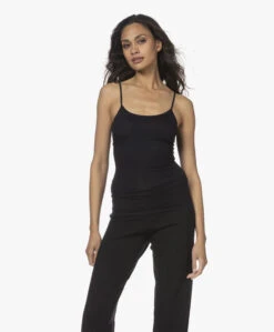 Hanro Soft Touch Modal Spaghetti Top - Zwart 23 Hanro Soft Touch Modal Spaghetti Top - Zwart -Mode Kleding 211109 7489fd37 e71c 45b0 b5df 7380a47a5c11