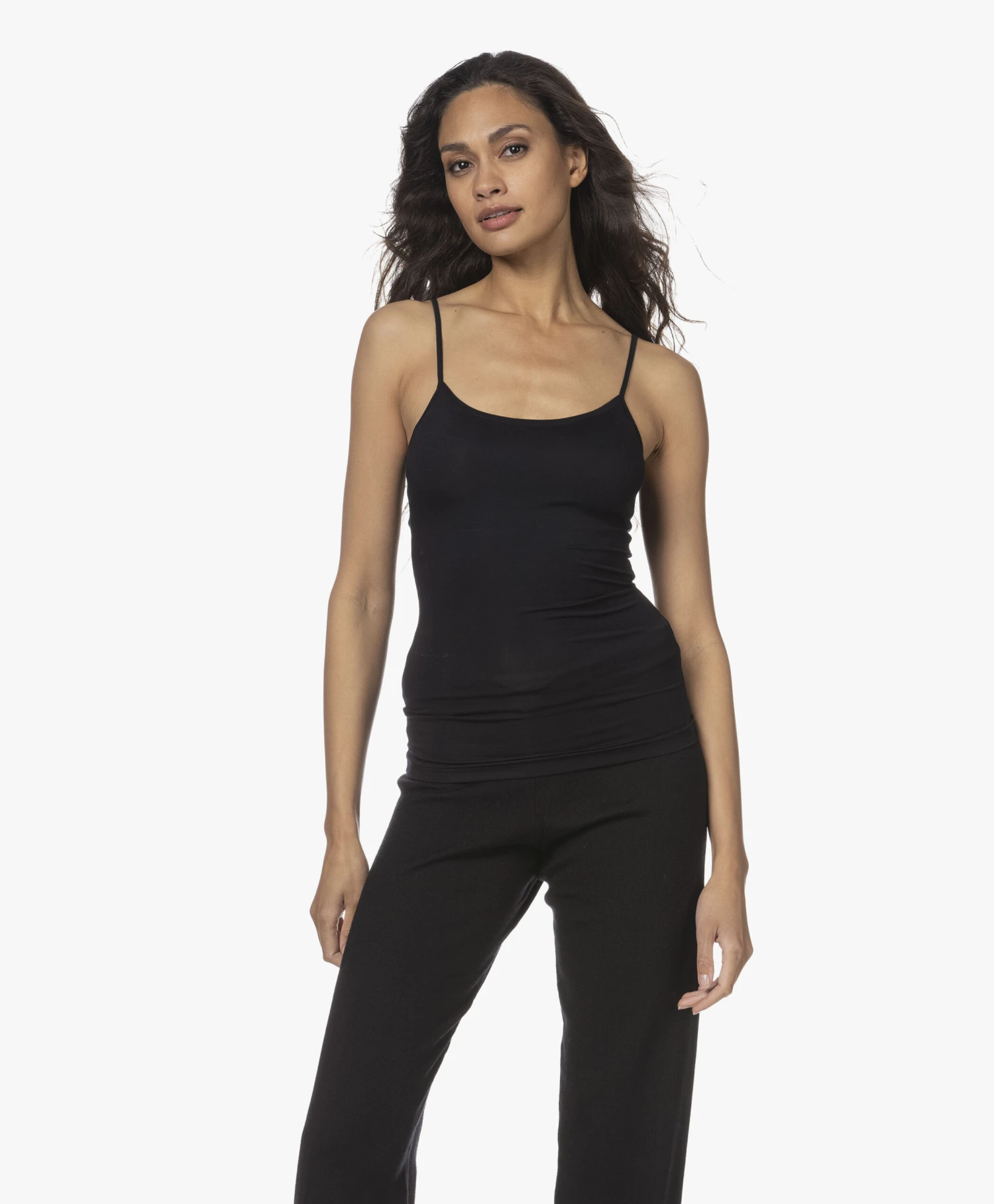 Hanro Soft Touch Modal Spaghetti Top - Zwart 11 Hanro Soft Touch Modal Spaghetti Top - Zwart - Afbeelding 11