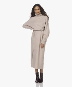 Extreme Cashmere N°209 Attraction Cashmere Maxi Coljurk - Blush -Mode Kleding 211118 8aaf25f0 957d 4ca9 aab7 7de9749aeaa2