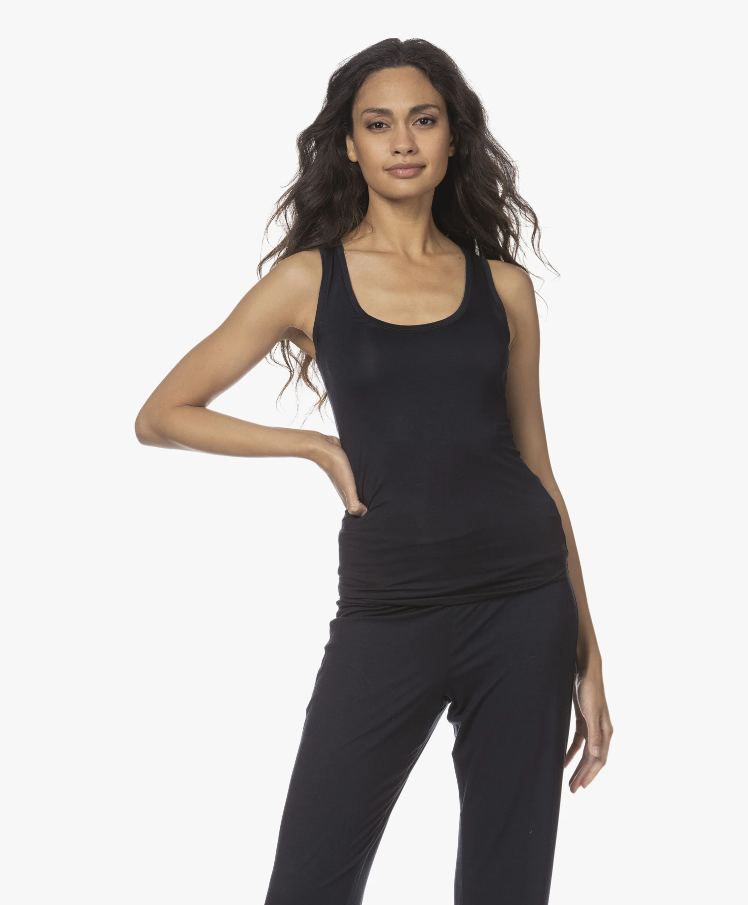 Hanro Modal Yoga Tanktop - Zwart 1 Hanro Modal Yoga Tanktop - Zwart