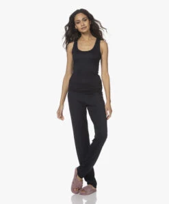 Hanro Modal Yoga Tanktop - Zwart 21 Hanro Modal Yoga Tanktop - Zwart -Mode Kleding 211125 81517be9 302e 4b81 a060 72088cc53a1f