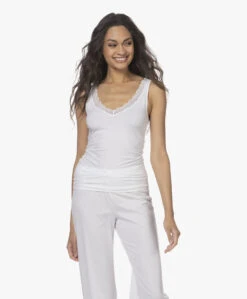 Hanro Cotton Lace V-Hals Top - Wit -Mode Kleding 211125 8bb38a68 1a40 4643 bef2 7b65cd641d85