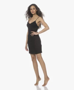 Majestic Filatures Viscose Jersey Onderjurk - Zwart 22 Majestic Filatures Viscose Jersey Onderjurk - Zwart -Mode Kleding 220301 c8a5354d aa6c 4310 b96b 3b5e41dbc417