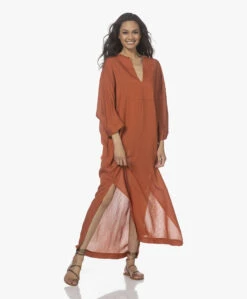 Su Paris Tao Viscose-Zijde Kaftan - Brick -Mode Kleding 220408 42c07f4e 7c2a 446a 9e01 3d15f226ed8a