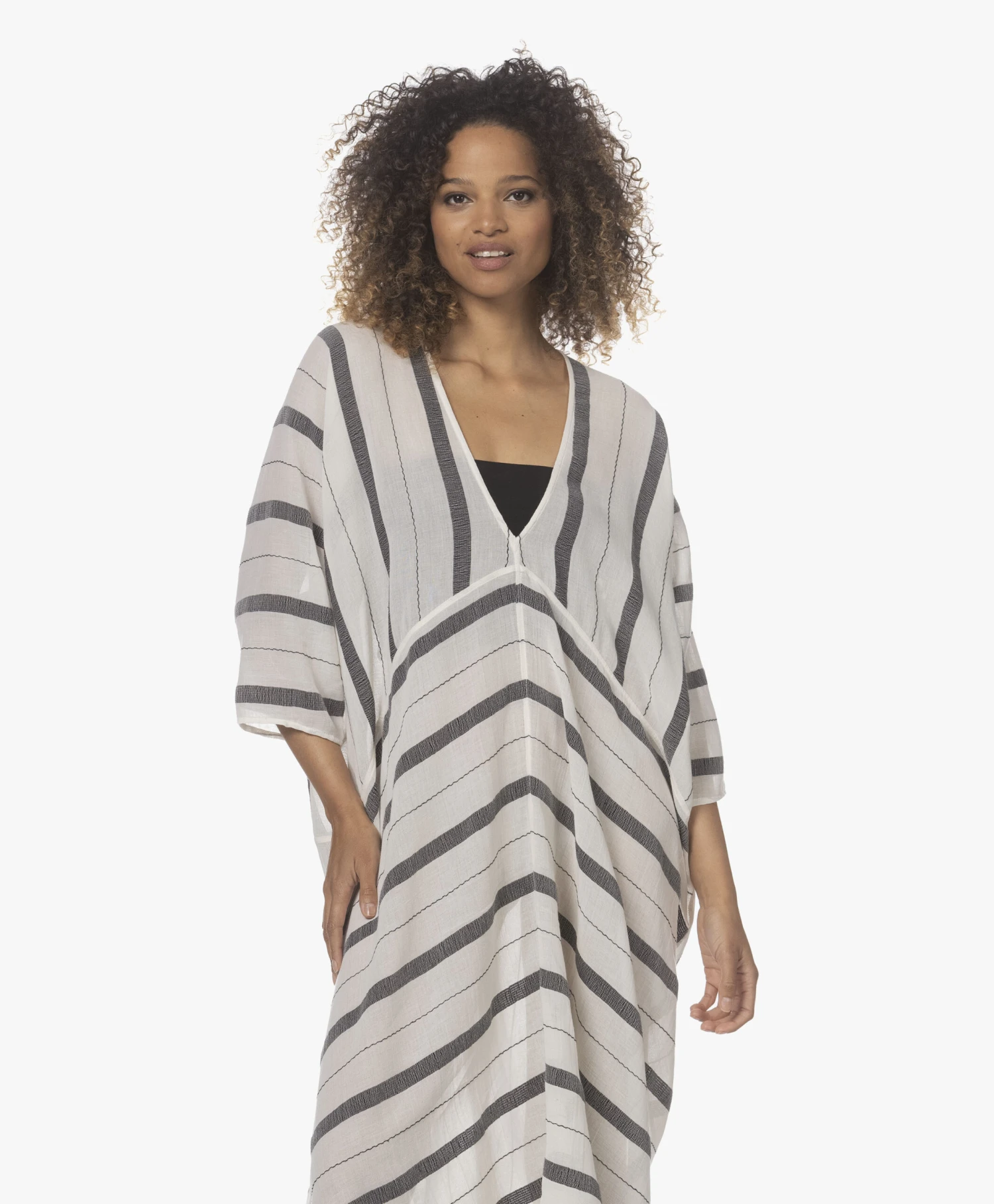 Su Paris Talia Voile Kaftan Met Jacquard Streepdessin - Zwart 12 Su Paris Talia Voile Kaftan Met Jacquard Streepdessin - Zwart - Afbeelding 12