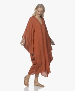 Su Paris Palma Batwing Sleeve Viscosemix Kaftan - Brick -Mode Kleding 220421 9af2f202 425b 433b 9238 68be524179bc