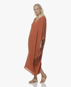 Su Paris Palma Batwing Sleeve Viscosemix Kaftan - Brick -Mode Kleding 220421 c22bc610 b1c6 47e7 87c8 e9051eaa9e5a