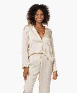 Love Stories Blue Moon Satijnen Seersucker Pyjama Blouse - Off-White -Mode Kleding 220830 1410a273 7b38 403d 8d8c 9dcd6e521e3f