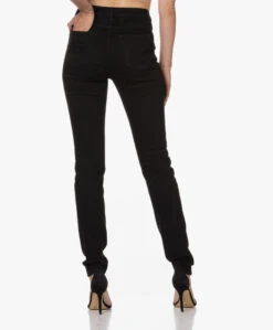 Closed Lizzy Power Stretch Jeans - Zwart 16 Closed Lizzy Power Stretch Jeans - Zwart -Mode Kleding 220928 7b7c5f07 6ca5 4949 92a1 fd737f88c53a