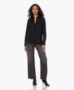 Vince Slim-Fit Stretch Zijden Blouse - Zwart -Mode Kleding 221011 31e0448a ddd0 4a15 b777 4c7f23ee0b21