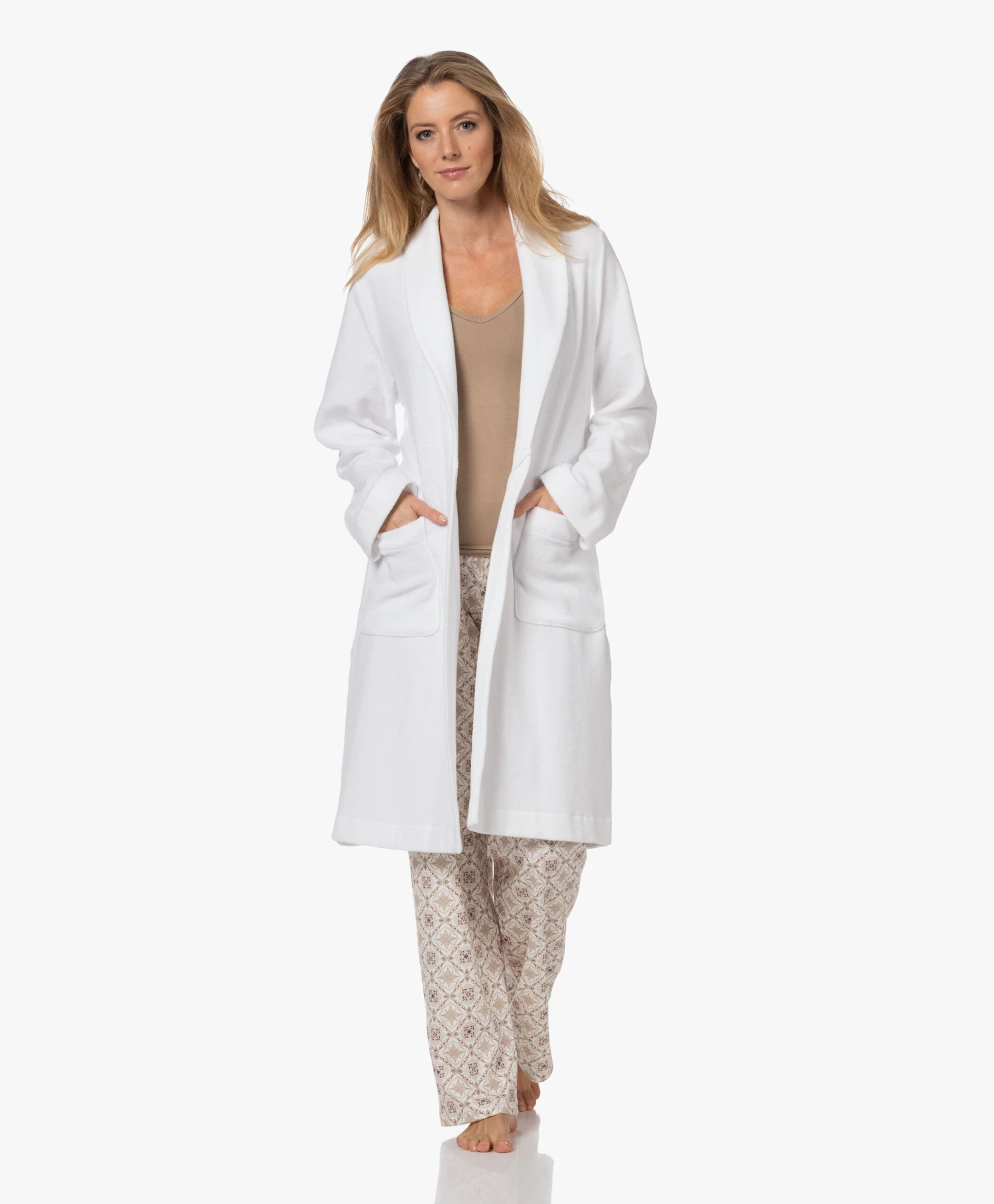 Hanro Robe Selection Fleece Pluche Badjas - Wit 1 Hanro Robe Selection Fleece Pluche Badjas - Wit