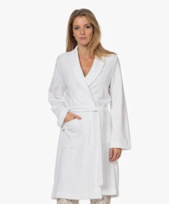 Hanro Robe Selection Fleece Pluche Badjas - Wit 24 Hanro Robe Selection Fleece Pluche Badjas - Wit -Mode Kleding 221012 b1656d61 d55c 480c 8c0e eb88d01d9167