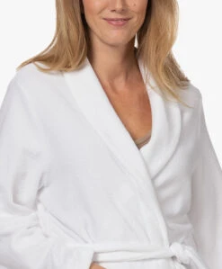 Hanro Robe Selection Fleece Pluche Badjas - Wit 19 Hanro Robe Selection Fleece Pluche Badjas - Wit -Mode Kleding 221012 fd2abc73 b407 496e a957 c5d6e1fa0e70