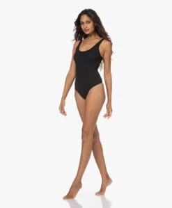 Wolford Ribjersey String Body - Zwart -Mode Kleding 221025 37b1b603 b645 4945 a5c2 11214eeeaf56