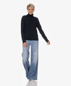 Closed Glow-Up Flared Stretch Jeans - Lichtblauw -Mode Kleding 221101 ee598c36 6d2a 429d bda1 11d21aaf2a76