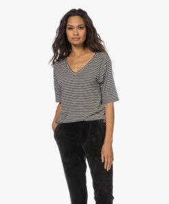 Woman By Earn Hannah Gestreept V-Hals T-Shirt - Zwart/Off-White