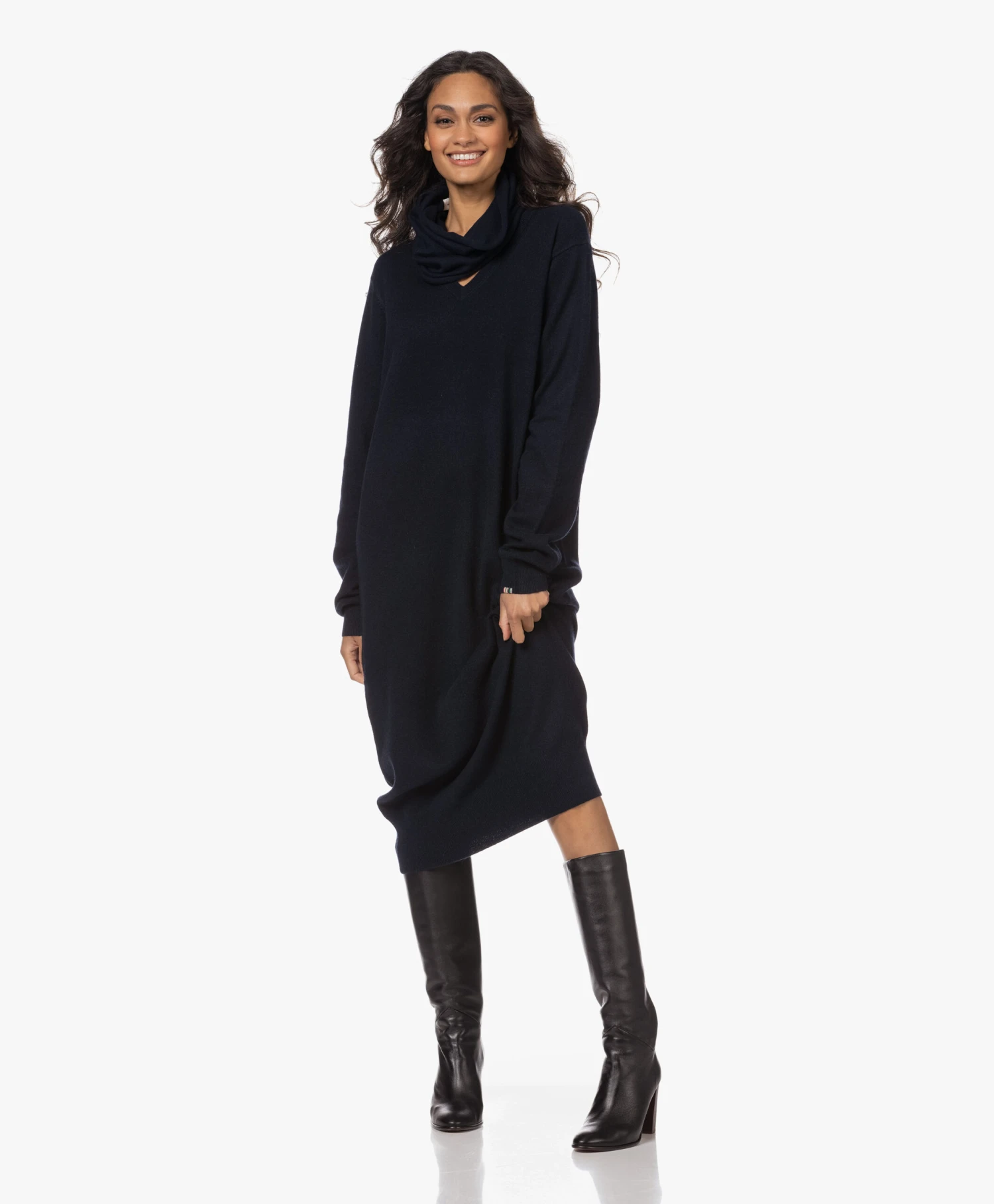 Extreme Cashmere N°187 Merlin Cashmeremix Midi Jurk - Navy 2 Extreme Cashmere N°187 Merlin Cashmeremix Midi Jurk - Navy - Afbeelding 2