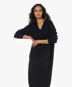 Extreme Cashmere N°187 Merlin Cashmeremix Midi Jurk - Navy 22 Extreme Cashmere N°187 Merlin Cashmeremix Midi Jurk - Navy -Mode Kleding 221117 3df73b54 b563 4490 91c1 500a1ed84298