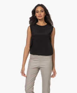 Joseph Bley Zijden Crêpe Mouwloze Blouse - Zwart -Mode Kleding 221122 6a61ca6b edf1 4b6f b6dd 1d05b4e1ca06