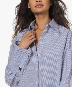 Róhe Gestreepte Overhemdblouse Met Dubbele Manchetten - Classic Stripe 19 Róhe Gestreepte Overhemdblouse Met Dubbele Manchetten - Classic Stripe -Mode Kleding 221220 20013e79 344f 4aaf b38a a3b31b3245c0