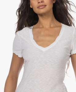 James Perse Slub Jersey V-Hals T-Shirt - Wit 19 James Perse Slub Jersey V-Hals T-Shirt - Wit -Mode Kleding 221220 f5d01d0e e38d 42db bc4c c1da617e6113