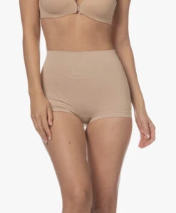 Spanx® Ecocare Everyday Shaping Boyshort - Toasted Oatmeal 19 Spanx® Ecocare Everyday Shaping Boyshort - Toasted Oatmeal -Mode Kleding 22171300 79ec 4d4d a619 b0a6bea4819e 134